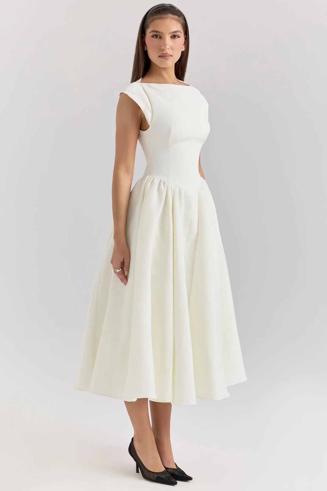 Vestido Midi Elegante - Modelo Valentina