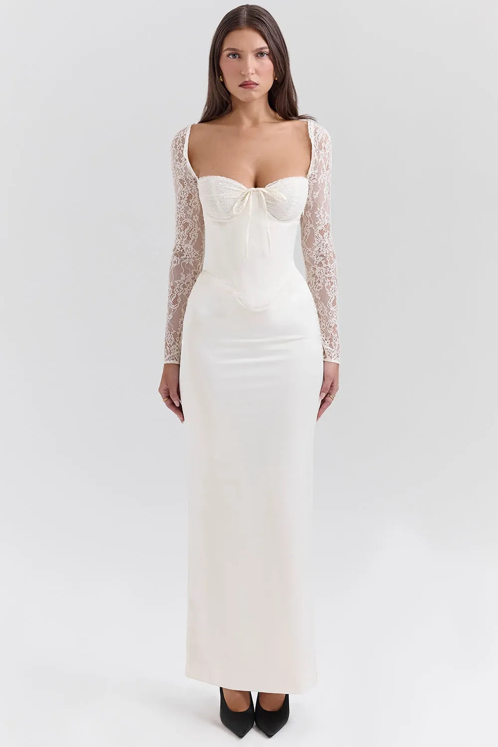 Vestido Largo Blanco de Satén con Encaje – Segundo Vestido de Novia