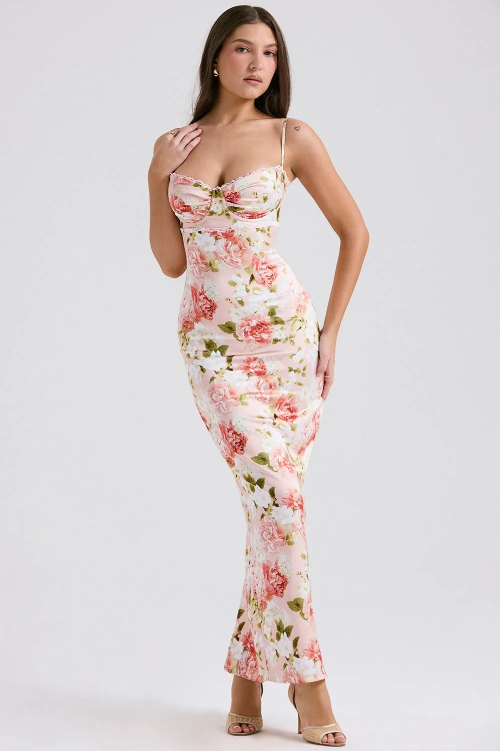 Vestido Largo Floral Elegante para Fiesta – Modelo Dhiana